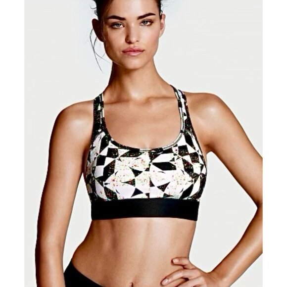 Victoria's Secret Other - Victoria's Secret The Player Racerback Sports Bra